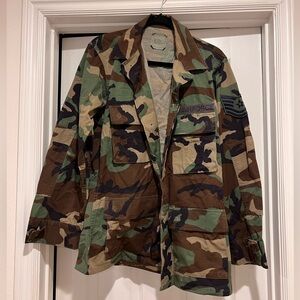 Authentic camo jacket USAF patches